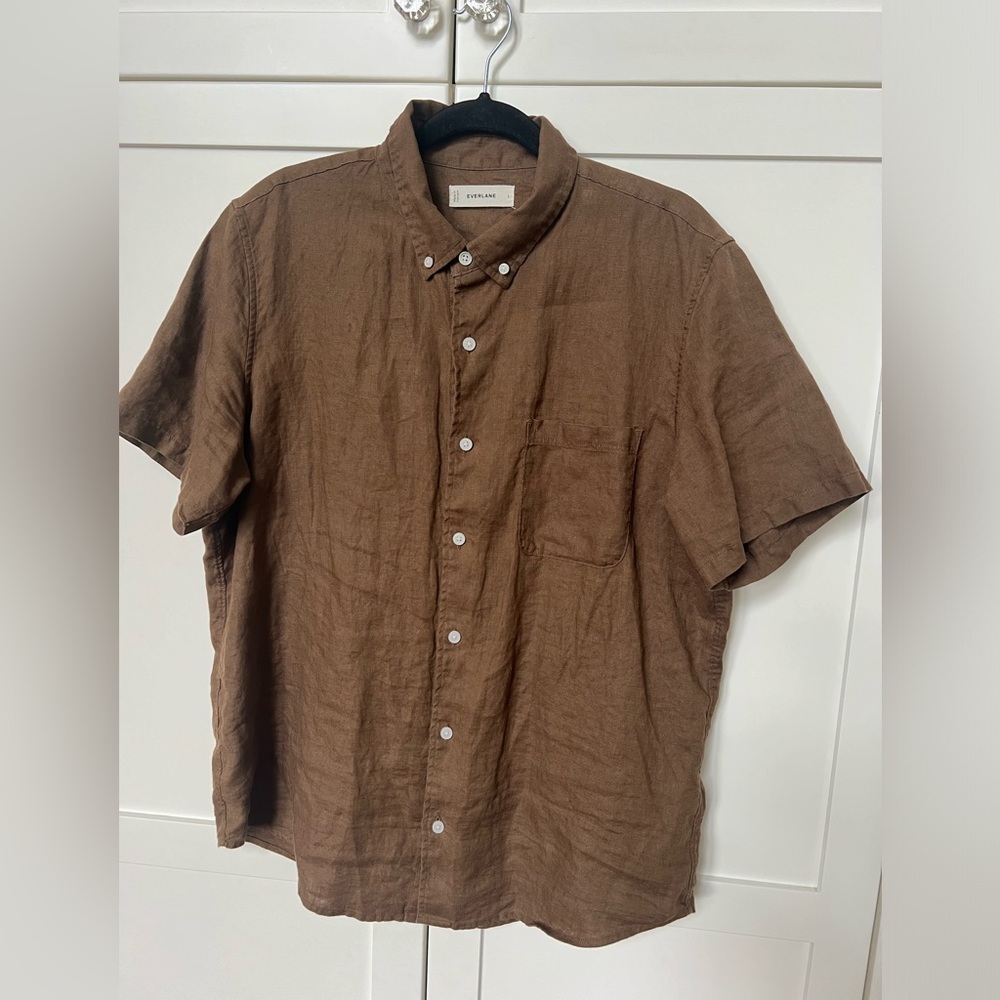 Everlane LG brown linen SS shirt